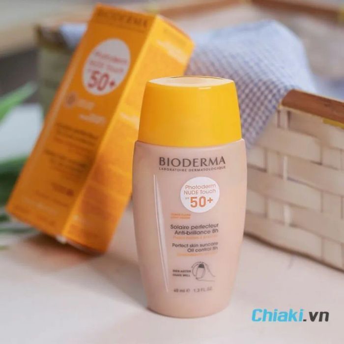 Kem chống nắng Bioderma có màu