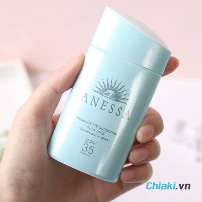 Kem chống nắng Anessa Essence UV Sunscreen Mild Milk