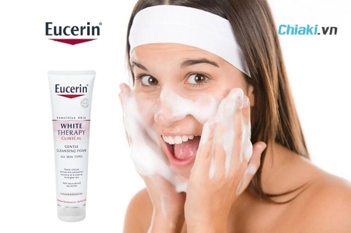 Sữa rửa mặt trắng da Eucerin White Therapy