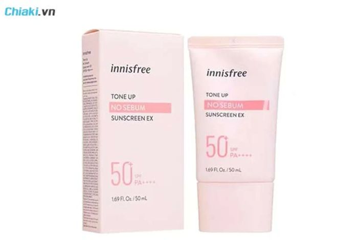 Kem chống nắng cho da dầu mụn nhạy cảm Innisfree no sebum