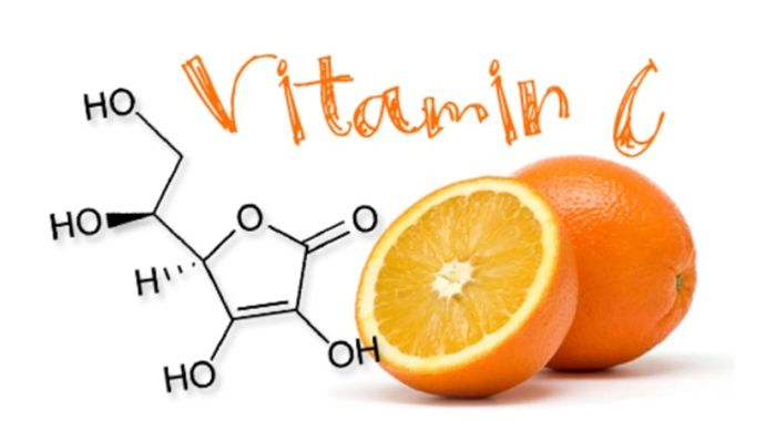 Vitamin C ức chế melanin