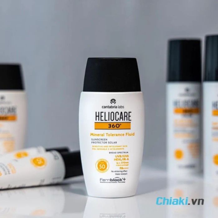 Kem chống nắng Heliocare 360 Mineral Tolerance Fluid