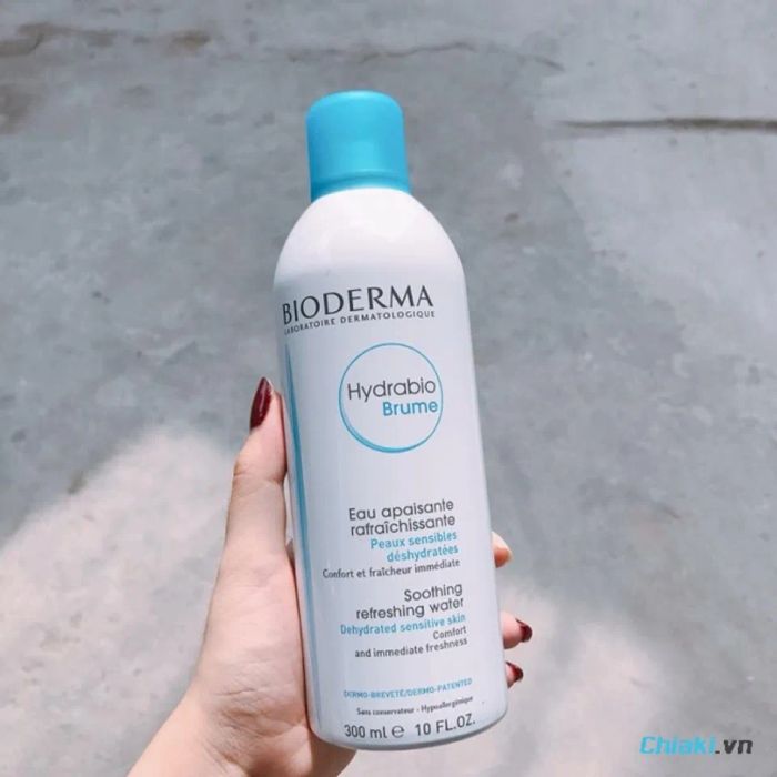 Xịt khoáng Bioderma cố định makeup