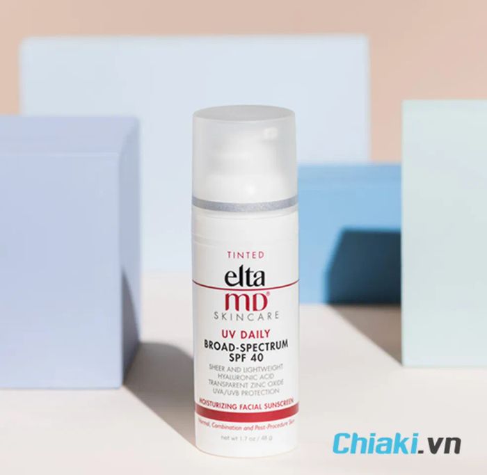 Kem chống nắng dưỡng ẩm cho da khô EltaMD UV Daily SPF 40