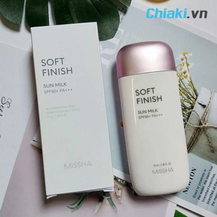 Kem chống nắng có dưỡng ẩm Missha Soft Finish SPF 50+