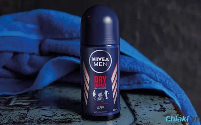 Lăn Khử Mùi Nivea Nam, Giữ Da Khô Thoáng