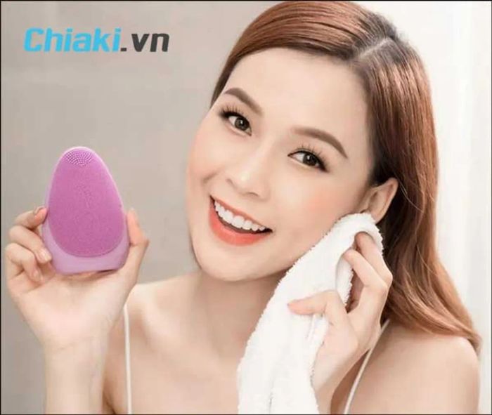 Đánh giá về hiệu suất làm sạch của máy rửa mặt Emmie