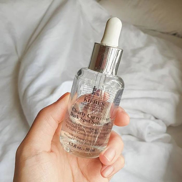 Serum giảm thâm và làm đều màu da Kiehl’s Clearly Corrective Dark Spot 