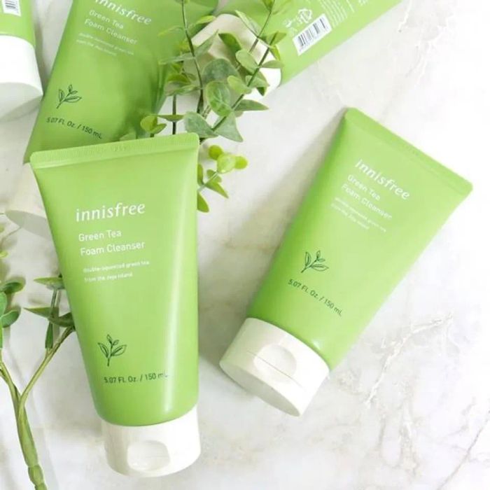 Sữa rửa mặt Hàn Quốc Innisfree Green Tea Cleansing Foam