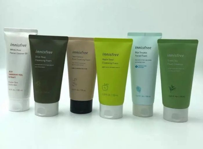 Sữa rửa mặt Innisfree dành cho da dầu mụn