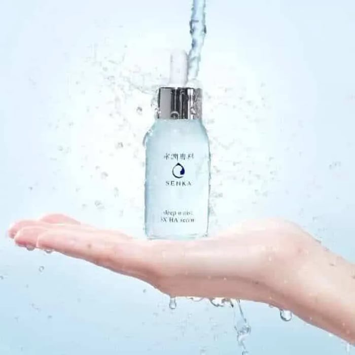 Serum dưỡng ẩm Senka Deep Moist 3X HA của Nhật