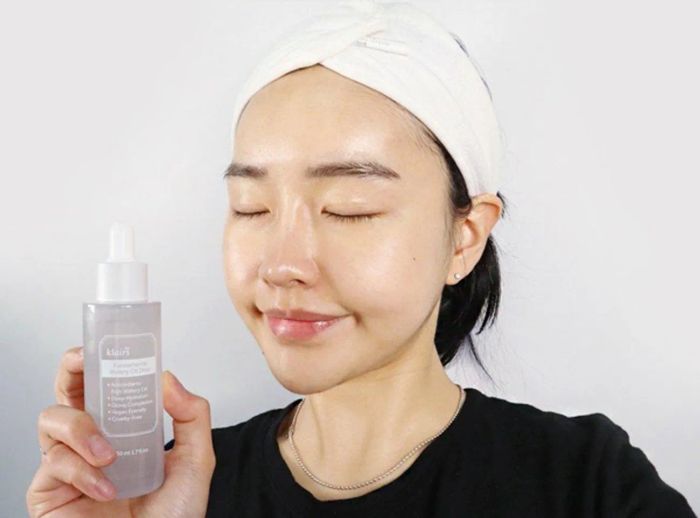 Sử dụng serum cho da thường là rất quan trọng.