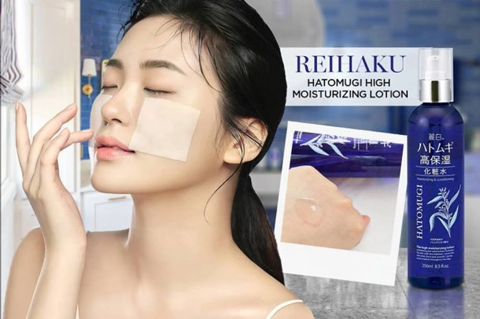 Nước hoa hồng Hatomugi High Moisturizing cung cấp độ ẩm sâu