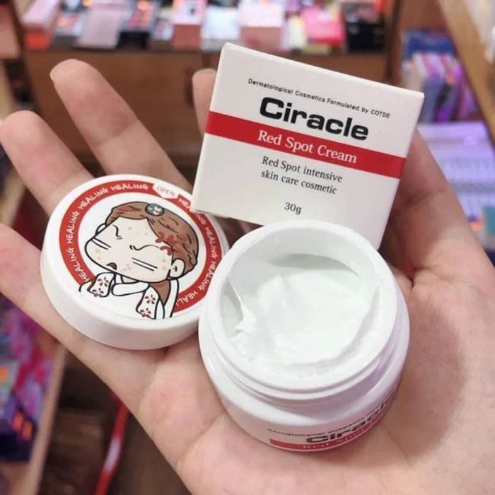 Kem trị mụn ẩn Ciracle Red Spot Cream từ Hàn Quốc