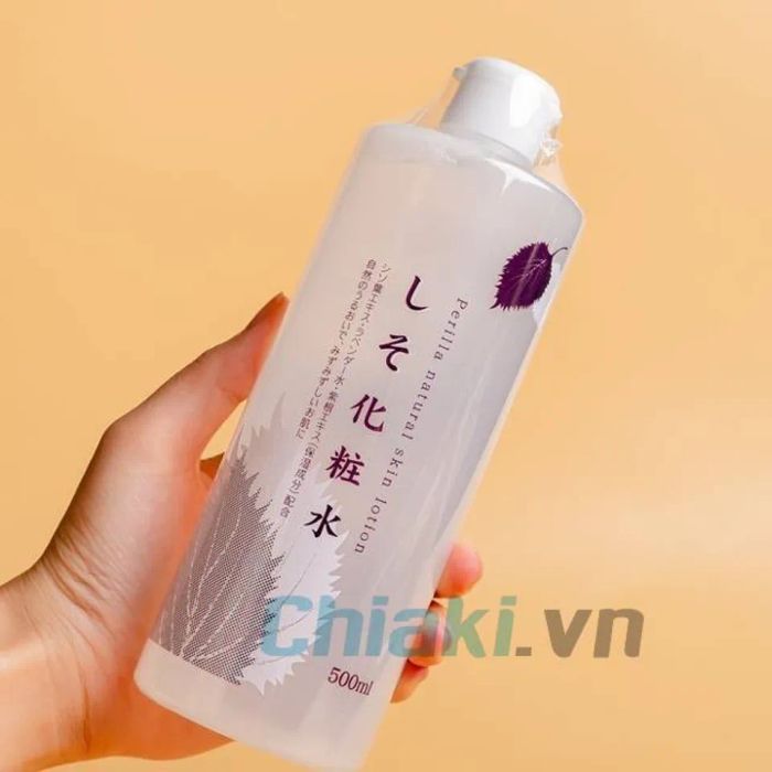 Toner tía tô Perilla Natural Nhật cho da mụn tuổi dậy thì