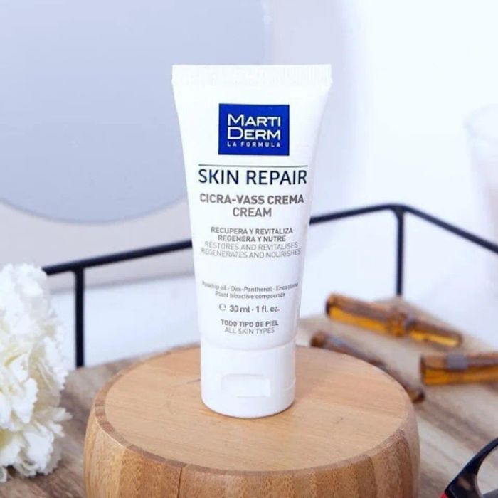 Kem Dưỡng Phục Hồi Da MartiDerm Skin Repair Cicra Vass Cream