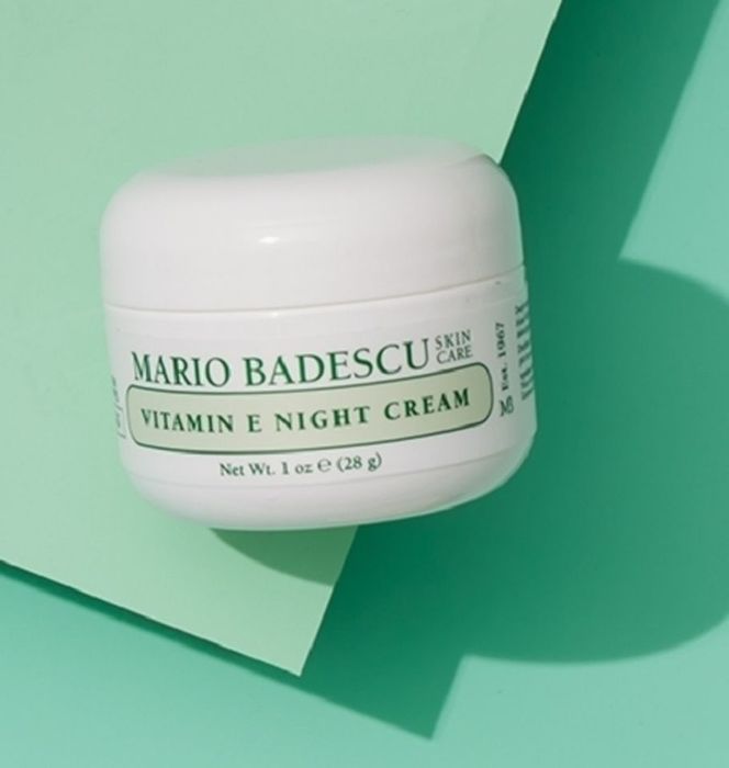 Kem dưỡng ẩm vitamin E Mario Badescu