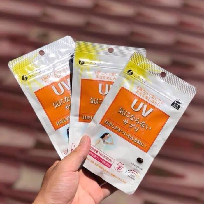 Viên uống chống nắng UV Fine chiết xuất từ quả dứa