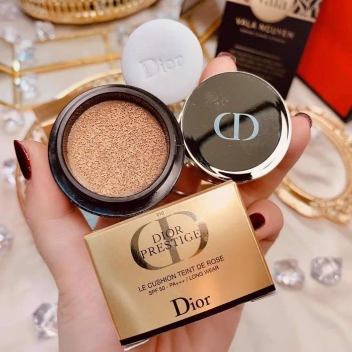 Cushion Dior Prestige Le cho da dầu mụn 