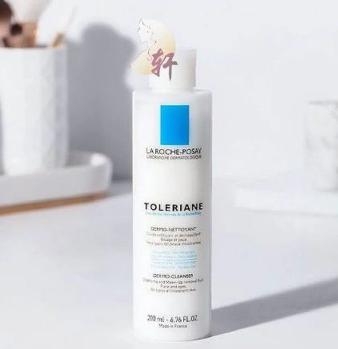 Sữa Rửa Mặt Tẩy Trang La Roche Posay Toleriane Dermo 200ml 