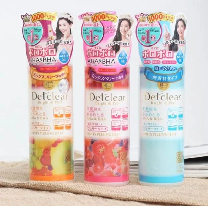 Kem Detclear Bright & Peel - Sản phẩm tẩy tế bào chết từ Nhật Bản