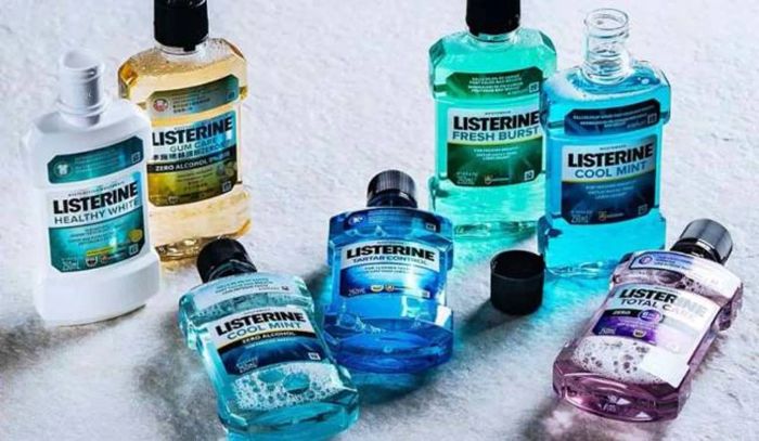 Nước súc miệng Listerine có hiệu quả như thế nào? Tác dụng và cách sử dụng