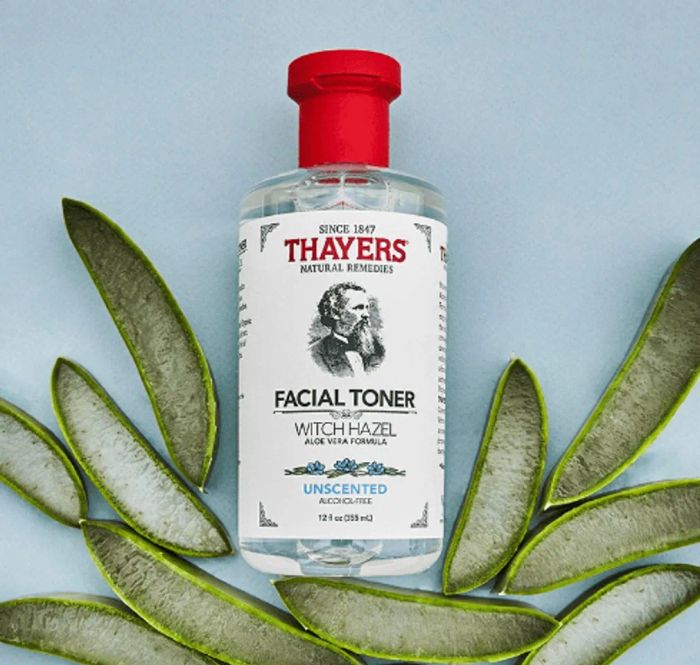 Sữa Dưỡng Cho Da Nhạy Cảm Lỗ Chân Lông To Thayer Alcohol Free Witch Hazel Toner