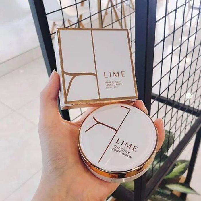 Lime Real Cover Pink Cushion tạo hiệu ứng sáng