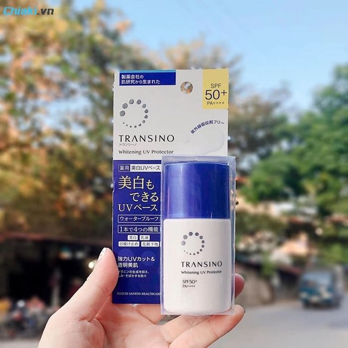 Kem chống nắng dạng gel Transino Whitening Day Protector SPF50 của Nhật