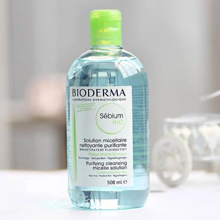 Nước tẩy trang cho da hỗn hợp thiên dầu Bioderma Sebium H2O Micellar Water