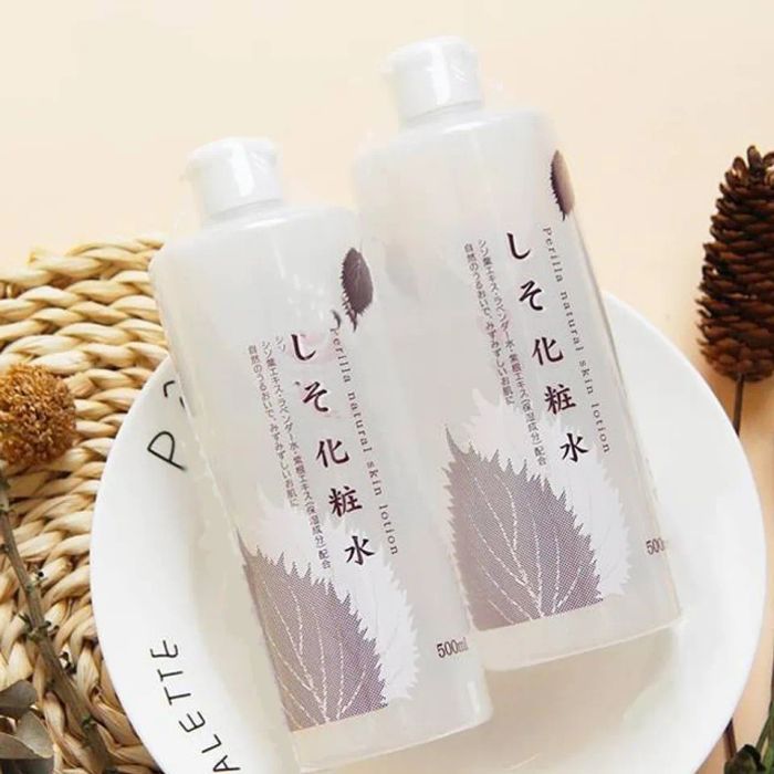 Nước hoa hồng lá tía tô Perilla Natural 