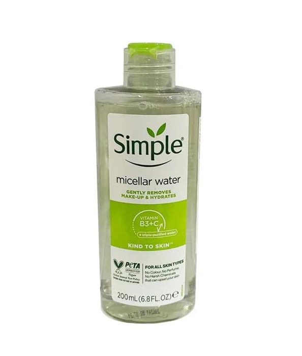 Nước tẩy trang cho tuổi dậy thì Simple Kind To Skin