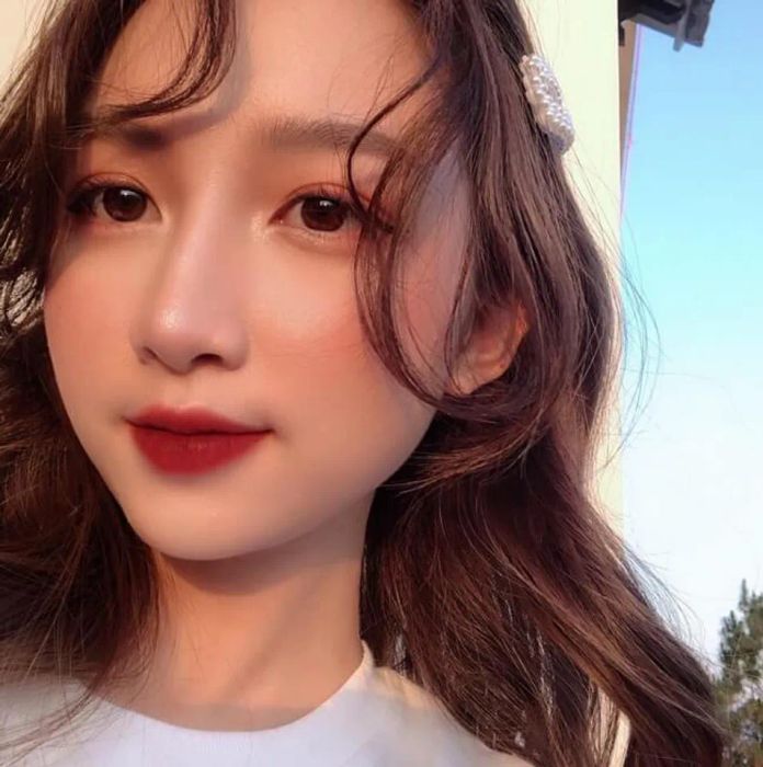 Son đỏ đất là gì?