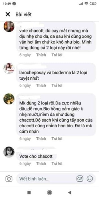 Nhận xét của khách hàng về nước tẩy trang Chacott trên Facebook