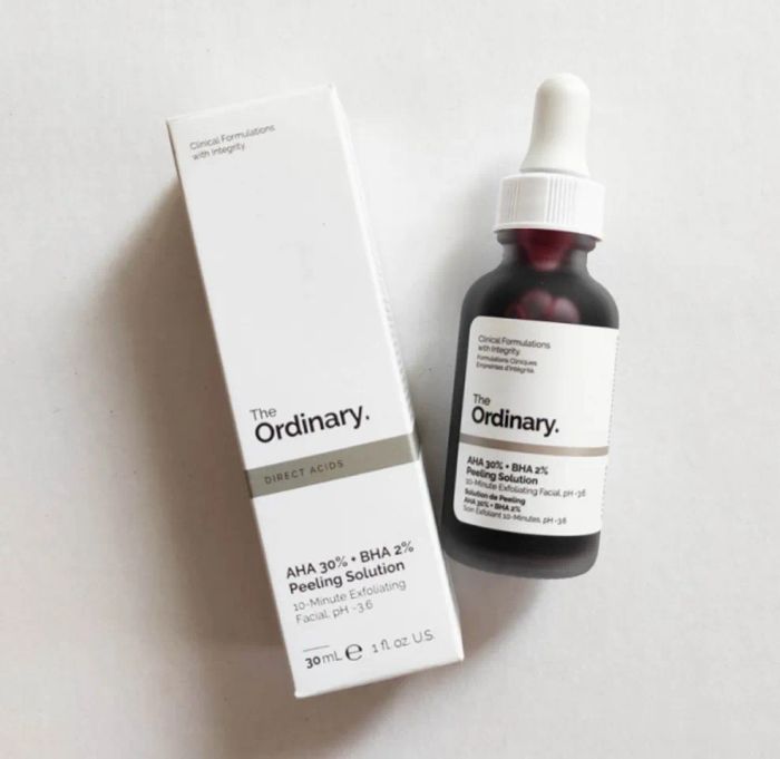 The Ordinary AHA 30% + BHA 2% Peeling Solution