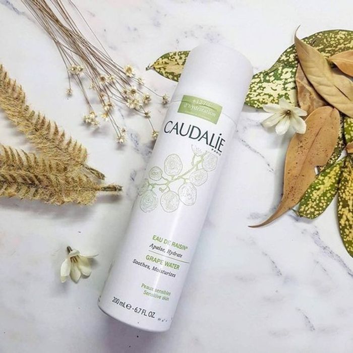 Xịt khoáng Caudalie an toàn và dịu nhẹ cho da