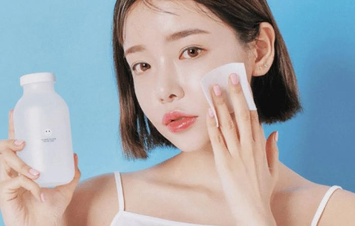 Phương pháp loại bỏ tế bào chết với AHA