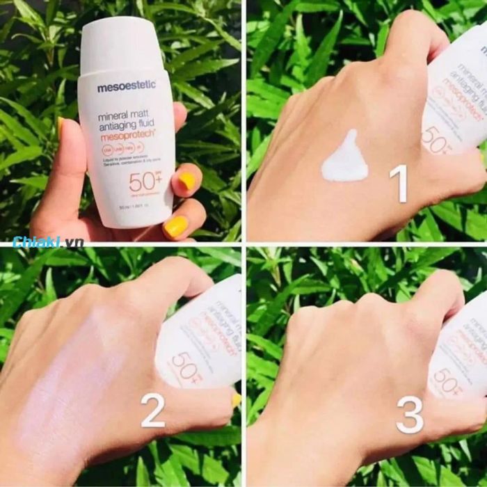 Sữa chống nắng Naris UV Beauty Sun Screen White Facial Protector SPF31 PA++