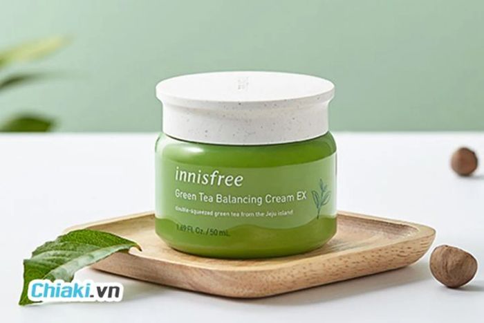 Kem dưỡng ẩm trà xanh Innisfree Green Tea 50ml