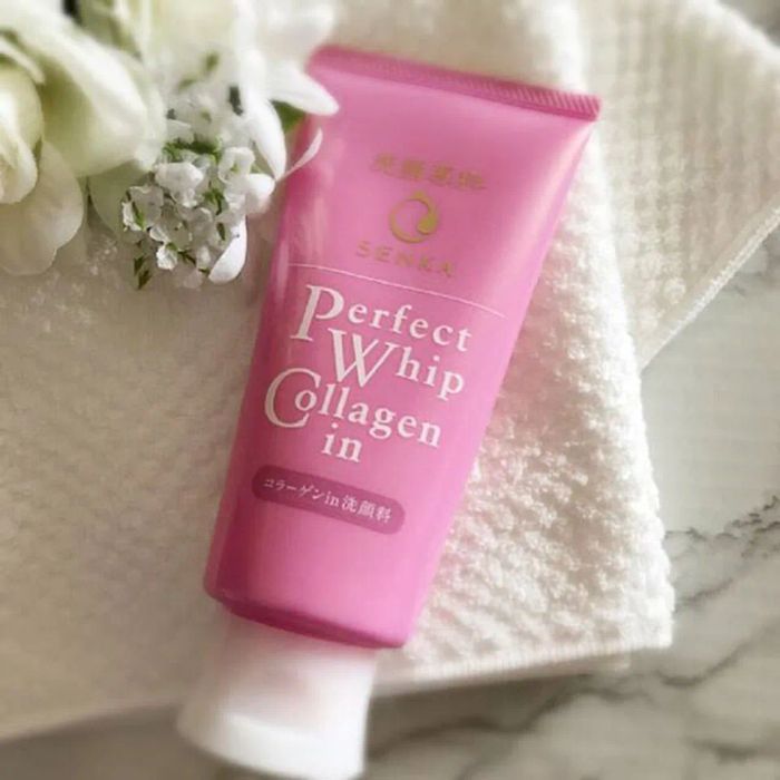 sữa rửa mặt Senka Perfect Whip Collagen