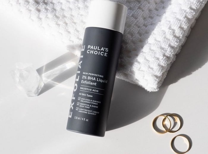 Dung dịch tẩy da chết lỏng 2% BHA Skin Perfecting của Paula's Choice