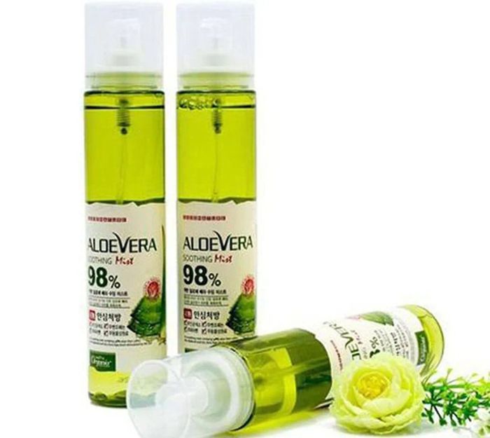 Xịt khoáng Aloe Vera Soothing Mist 98 Dabo