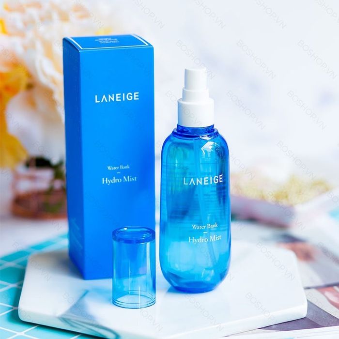 Xịt khoáng cấp ẩm Laneige Water