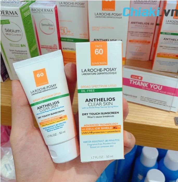 Kem chống nắng La Roche-Posay Anthelios Clear Skin Dry Touch Sunscreen Broad Spectrum SPF 60