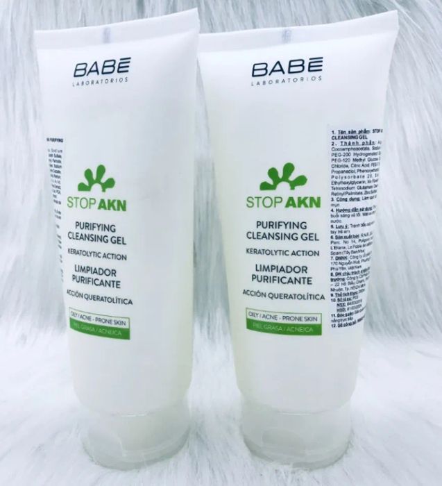 Đánh giá Sữa rửa mặt cho da dầu Babé