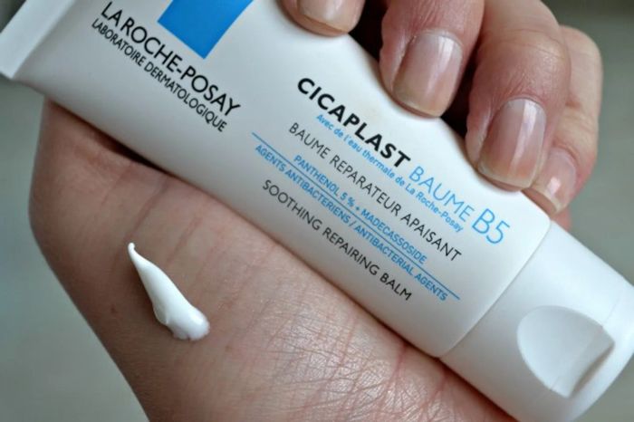 Kem dưỡng ẩm La Roche Posay Cicaplast B5