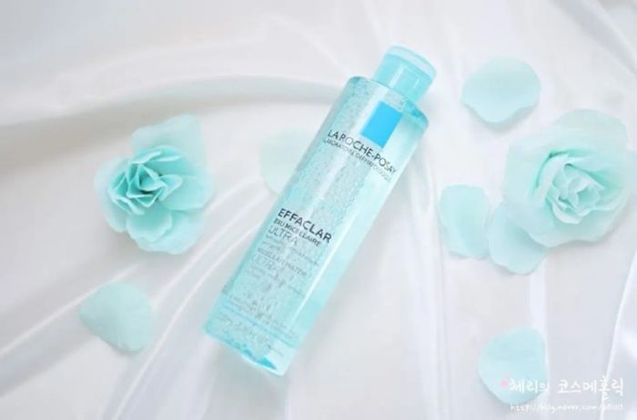 Nước tẩy trang cho da dầu mụn La Roche Posay Ultra Oily