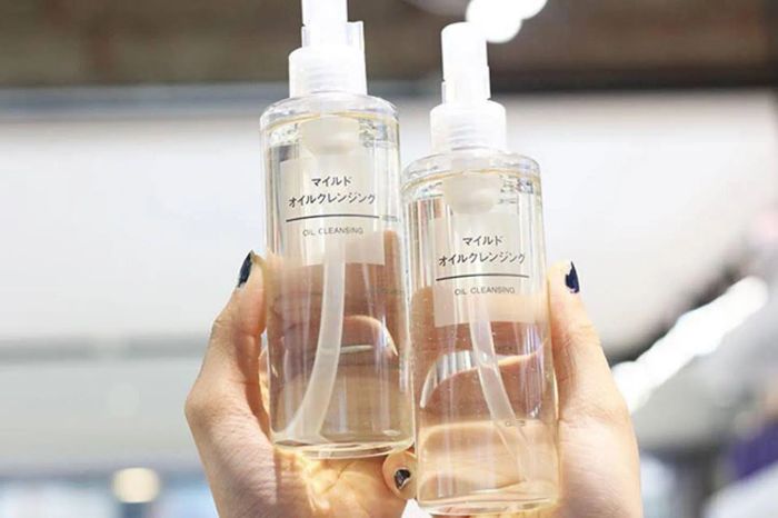 dầu tẩy trang Muji Cleansing Oil 2