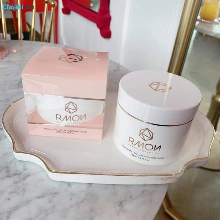 Kem dưỡng ẩm trắng da body Rmon White Cream Hàn Quốc cho da khô