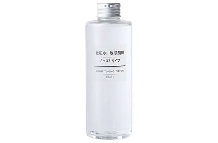 toner dành cho da dầu mụn Muji Light Toning Water